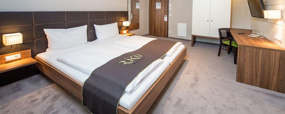 Joesepp'S Hotel Am Hallhof 梅明根 外观 照片
